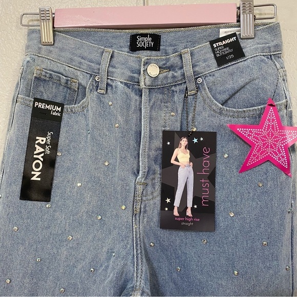 Simple Society Rhinestone Super High Rise Straight Jeans Light Wash - Picture 7 of 9